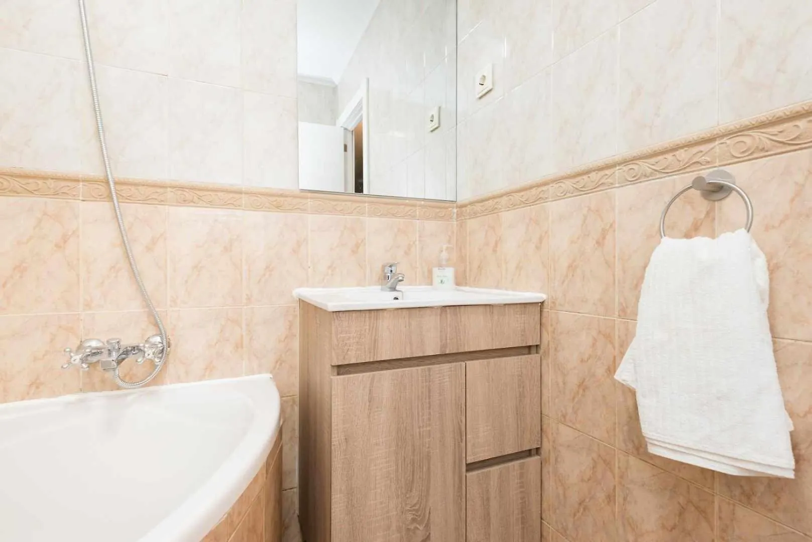 Disfruta Bilbao Enjoy Bilbao Profiter De Bilbao Apartment